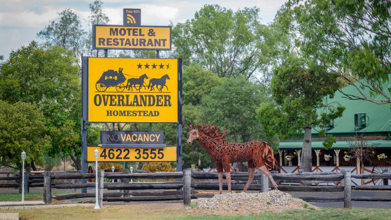 Overlander Homestead Motel Рома Екстериор снимка